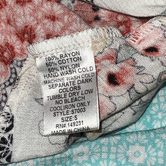 Kori Colorful Patchwork Blouse with Lace Detail - Picture 6 of 7